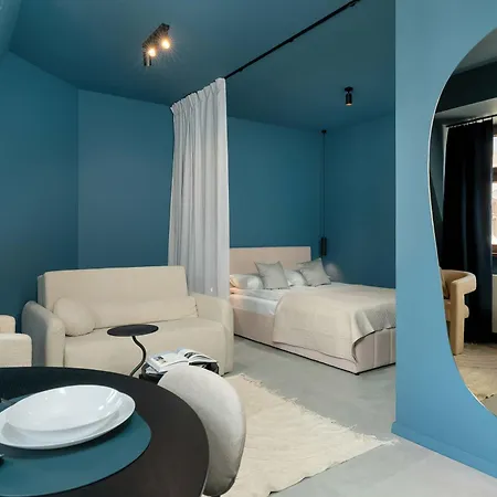 Modern With Air Conditioning Close To The Centre By Renters Poznan
